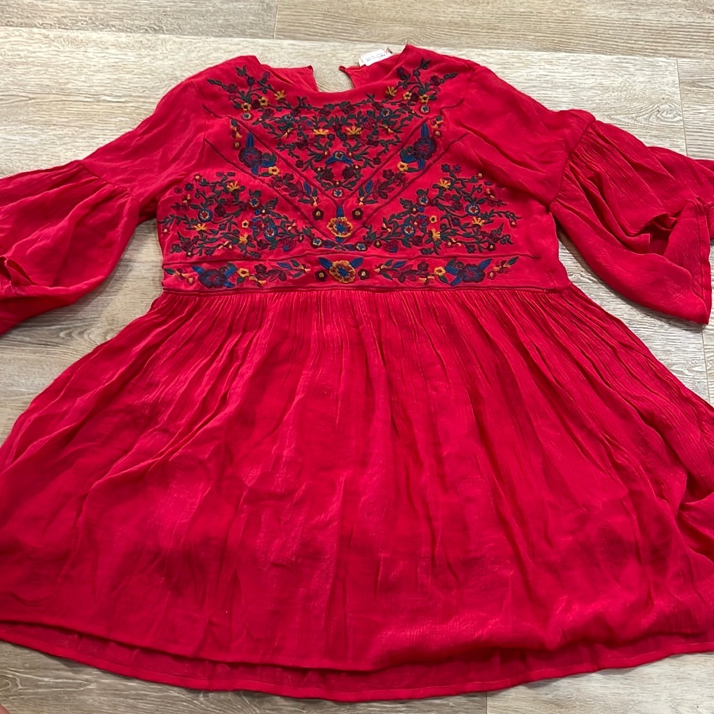 Beautiful red Altar’d State dress